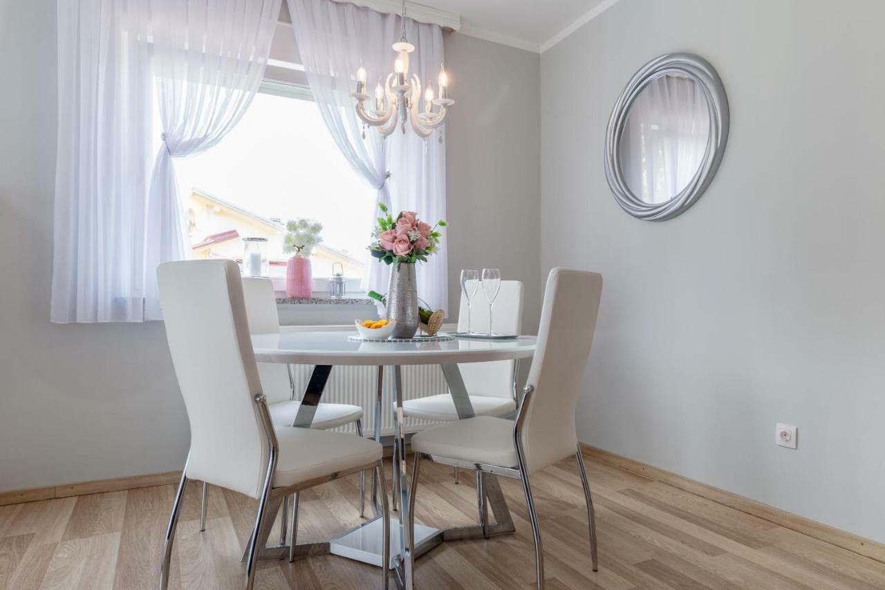 Apartment Snjezana Szluin Kültér fotó