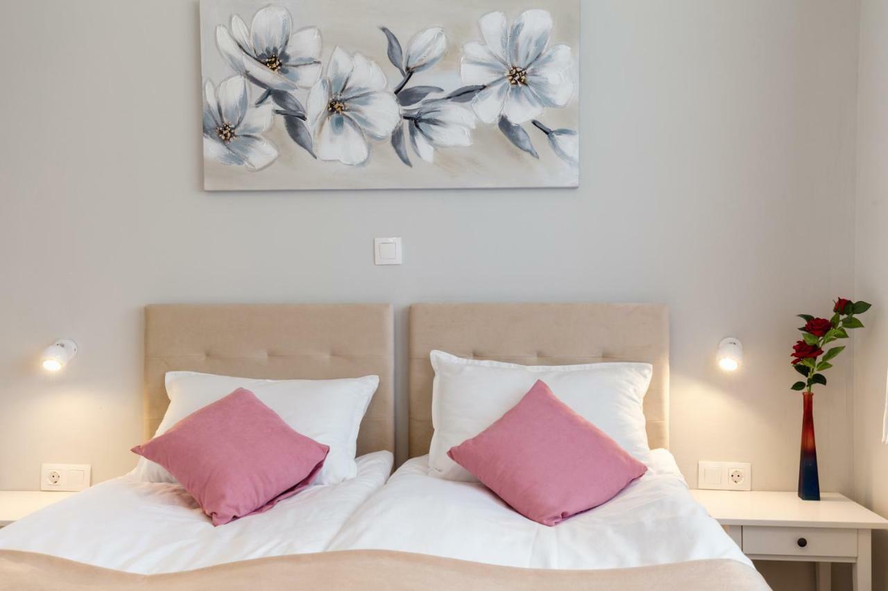 Apartment Snjezana Szluin Kültér fotó